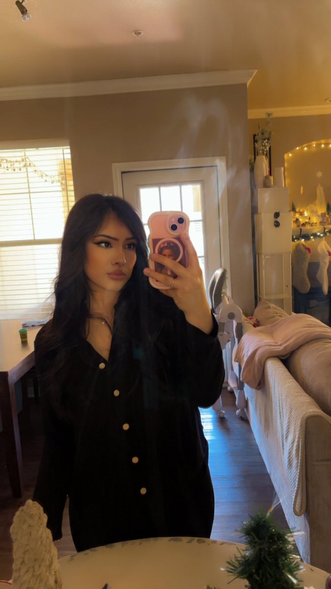 CherryLipBalm4's tweet image. Purrfect day to game