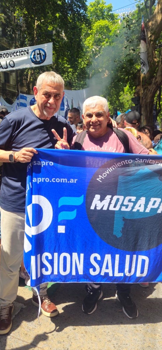 Miles y miles en Plaza de Mayo contra la reforma laboral del FMI. 
Más organización y participación que nunca. 

Ni un paso atrás.
#DerechoAlFuturo 🇦🇷