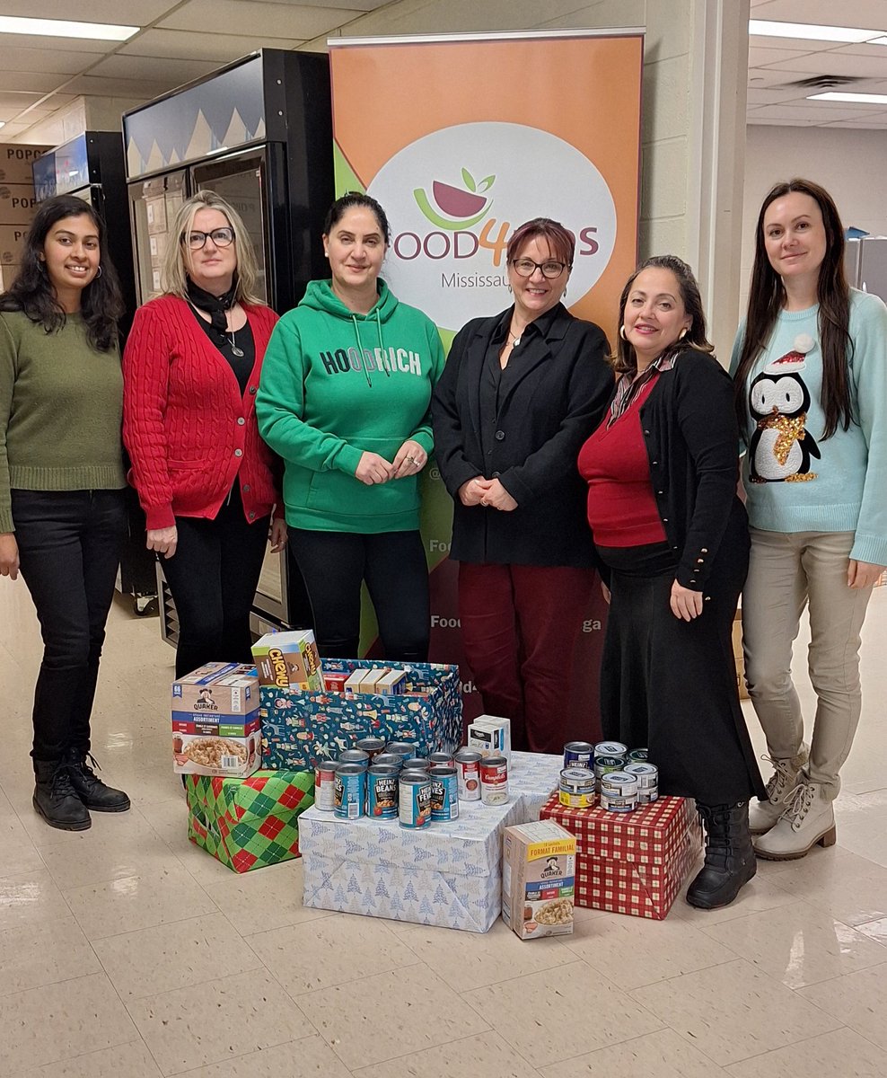 AdCedDpcdsb's tweet photo. Huge THANK YOU to our amazing ADCED ESL/LINC/FSL staff for supporting Food4Kids Mississauga ⁦@Food4kidsM⁩ this Holiday Season! Your generous donation will help feed 15 children over the weekend! https://t.co/NWLBF7BMVZ