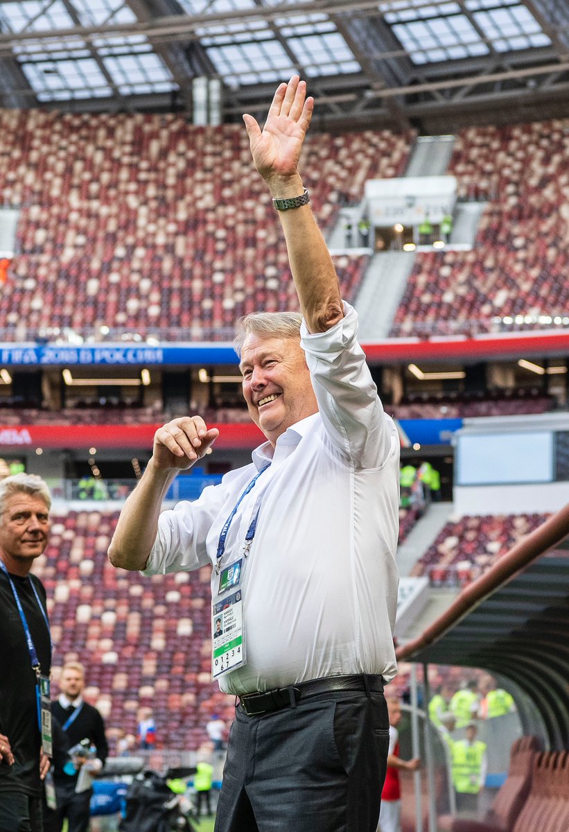 dbulandshold's tweet image. Tak for alt, Åge ❤️

Tak for din dedikation, for din varme og for alt det, du har givet til dansk fodbold og Herrelandsholdet.

Hvil i fred 🕊️

Æret være Åge Hareides minde.