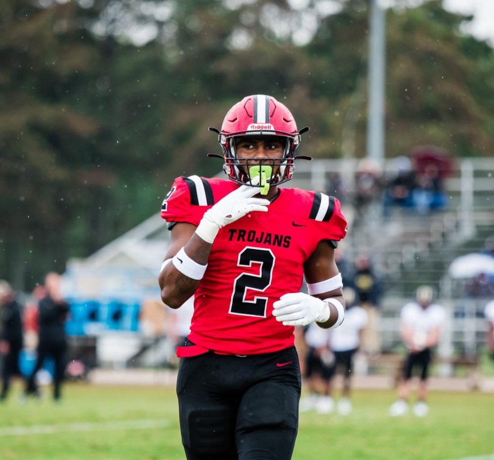 Ashton Nichols tweet media