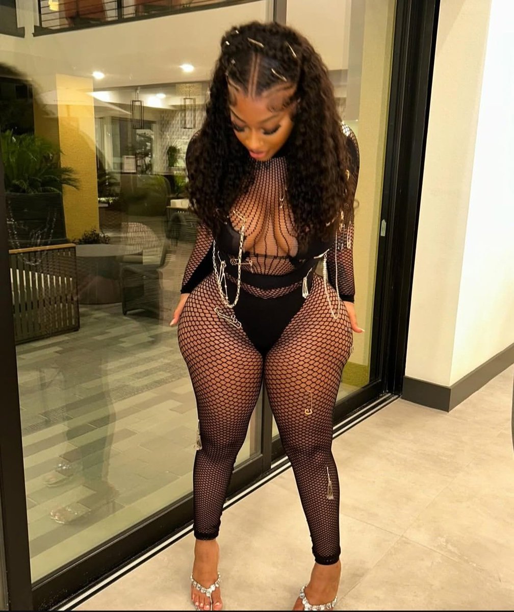 queen.daeee tweet media