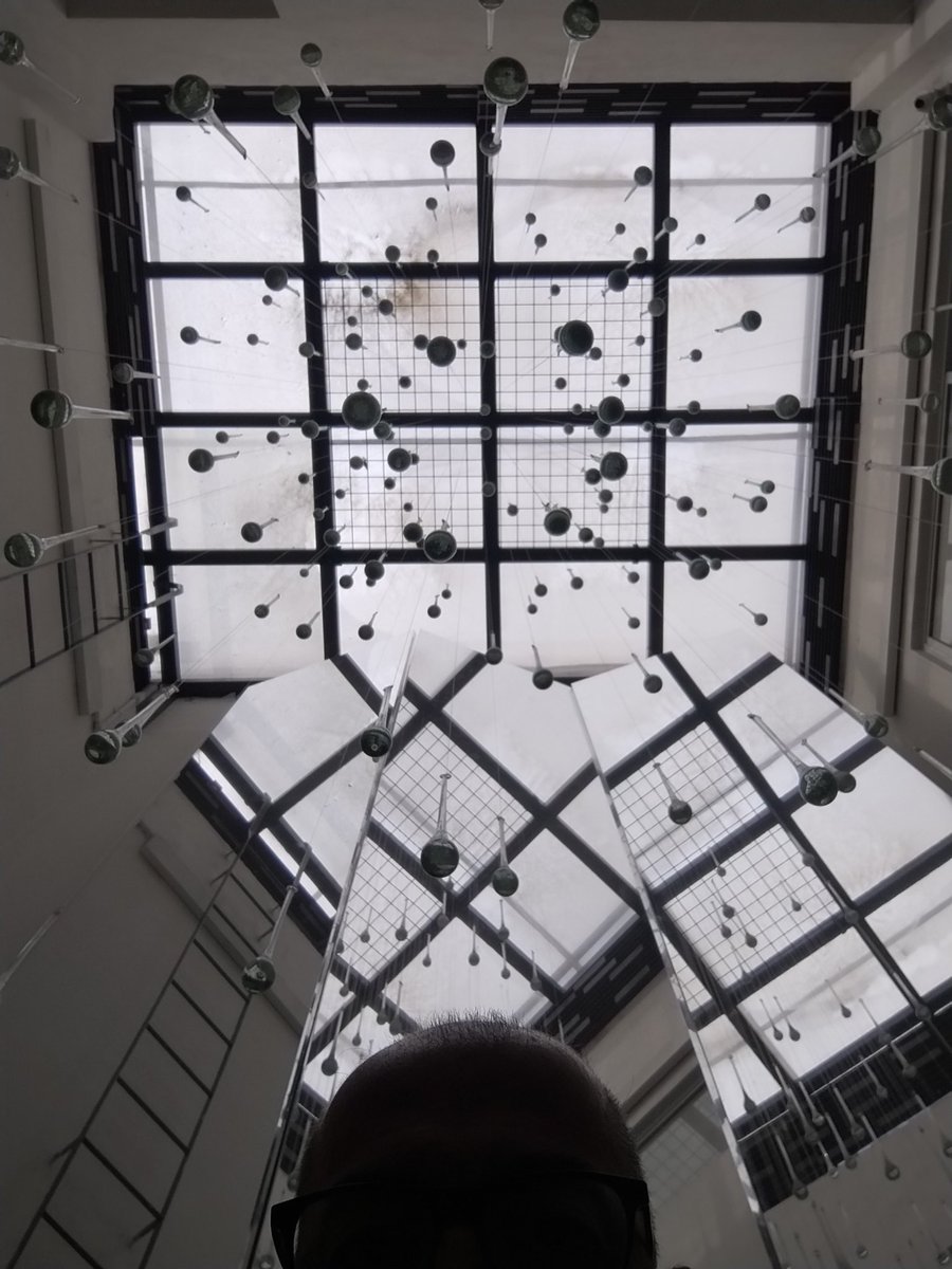 En el Museo del Objeto del Objeto -MODO- en la Ciudad de México, el arte analiza los objetos como portadores de historias, enlaces afectivos, formas de interactuar y de vincularnos socialmente.