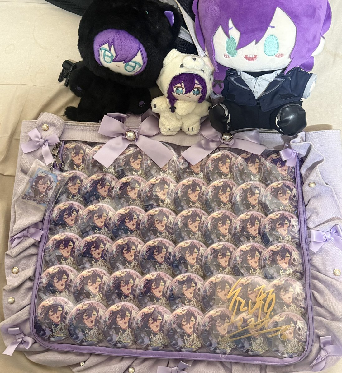 만개뱃지로 마요이 매화이타백 완성🌸💜

주말에 홍대가용🥹