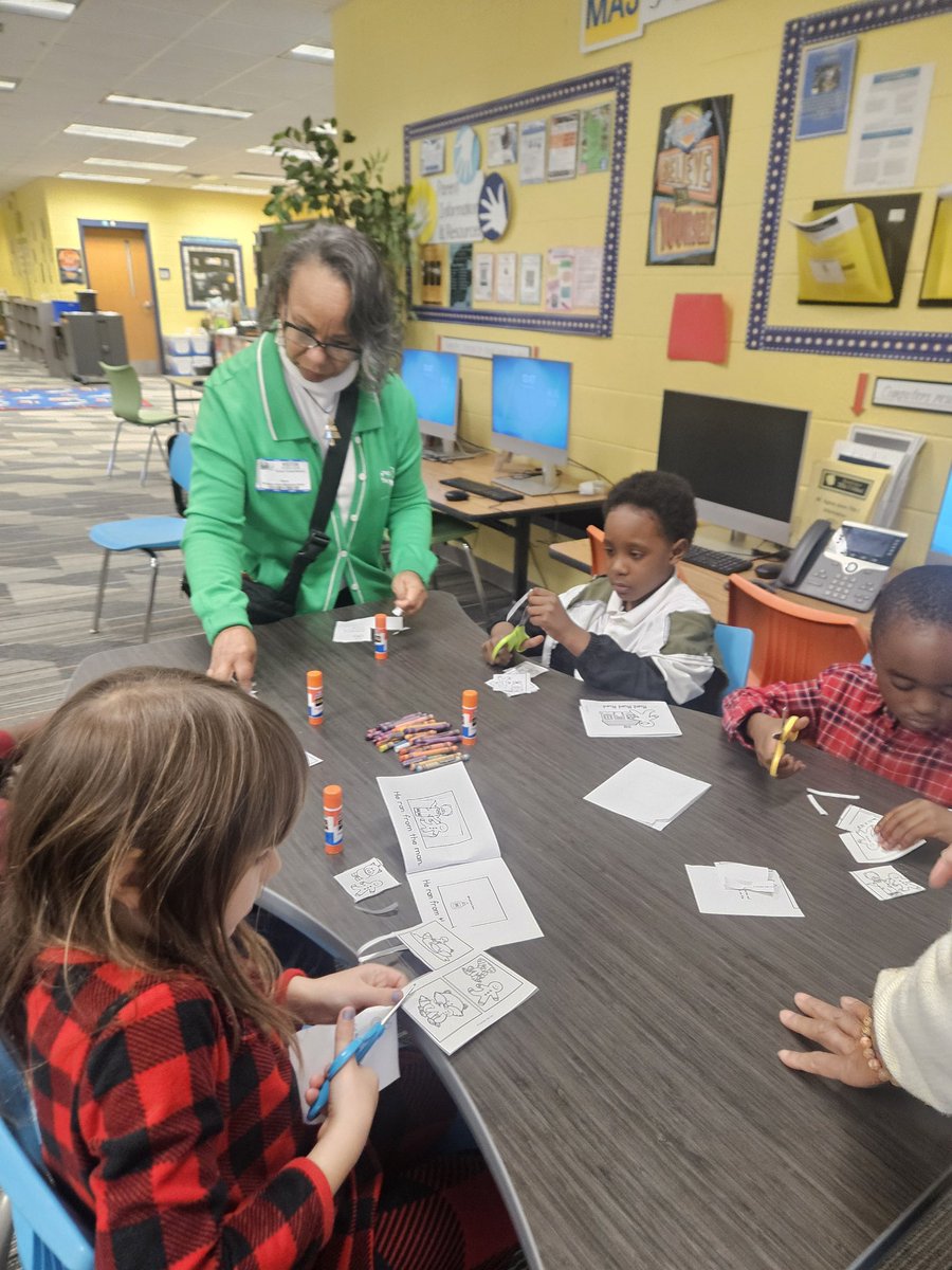 APSMAJ_Elem's tweet photo. Thank you to the Dogwood City chapter of The Links, Incorporated for supporting our Kindergarten and first graders this semester. We greatly appreciate your continued support of all of our scholars!! https://t.co/VwRkyZw58c