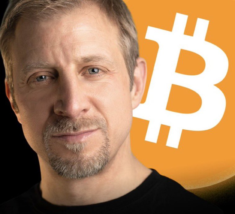 SimplyBitcoin's tweet image. JAMES LAVISH: "Focus on the simple undeniable reality that the government has little choice but to continue to expand the money supply and debase the currency in order to manage the rapidly expanding mountain of debt. This means owning hard assets to protect and grow your own…