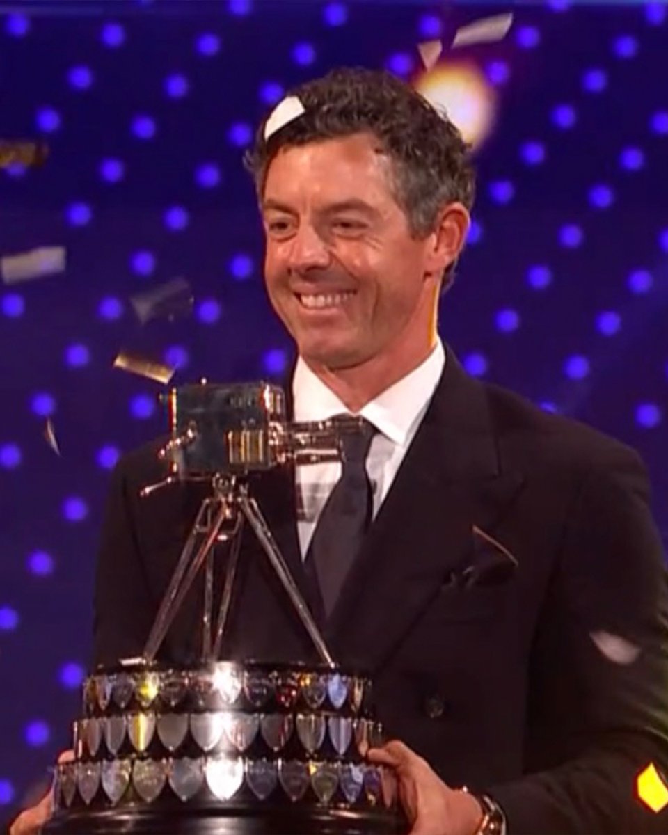 GolfMagic's tweet image. A great night for golf 👏 Team of the year for the European Ryder Cup team and the main award for Rory McIlroy at BBC Sports Personality of the year 🏆