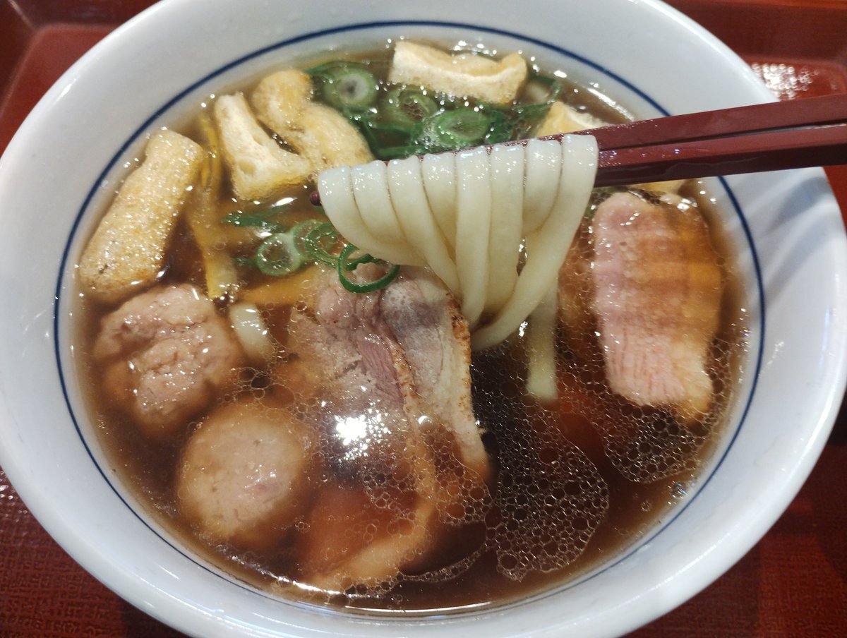 Lv1730's tweet photo. 17時30分だよ🕠#いなざわタイム

🥚なか卯
鴨うどん

福袋が今日発売だったよ

#日刊いなざわ https://t.co/uaOSLmYIWa