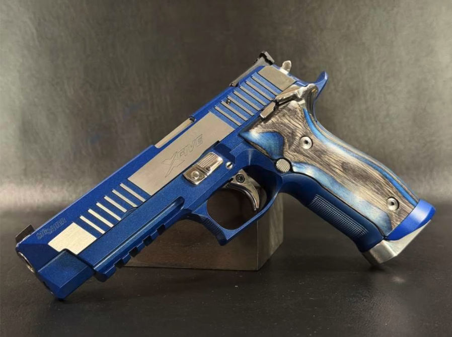 🌙 SIG Sauer P226 X-FIVE “Blue Moon” Gen 2 — 9mm 🔗 View it here