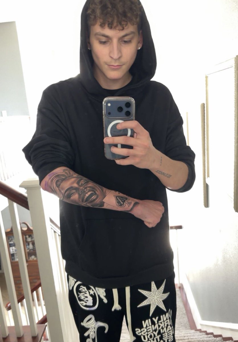 7VEN Jeff tweet media