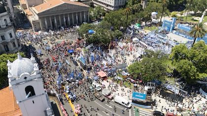 Fran_Casaretto_'s tweet photo. Había más gente en Guerrin que en la marcha de la CGT https://t.co/utCFY8rkGw