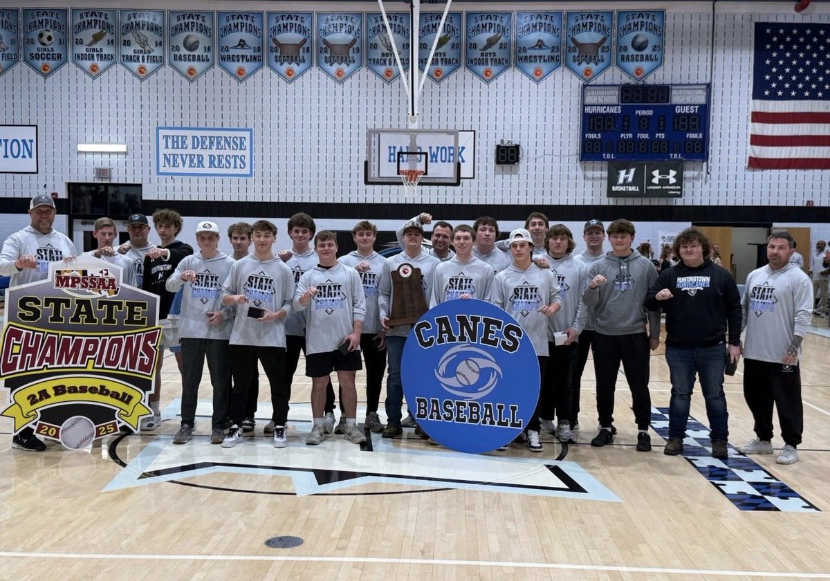 HHSCanesbasebal's tweet photo. 2025 Ring season ! https://t.co/SFSk2zN9jx