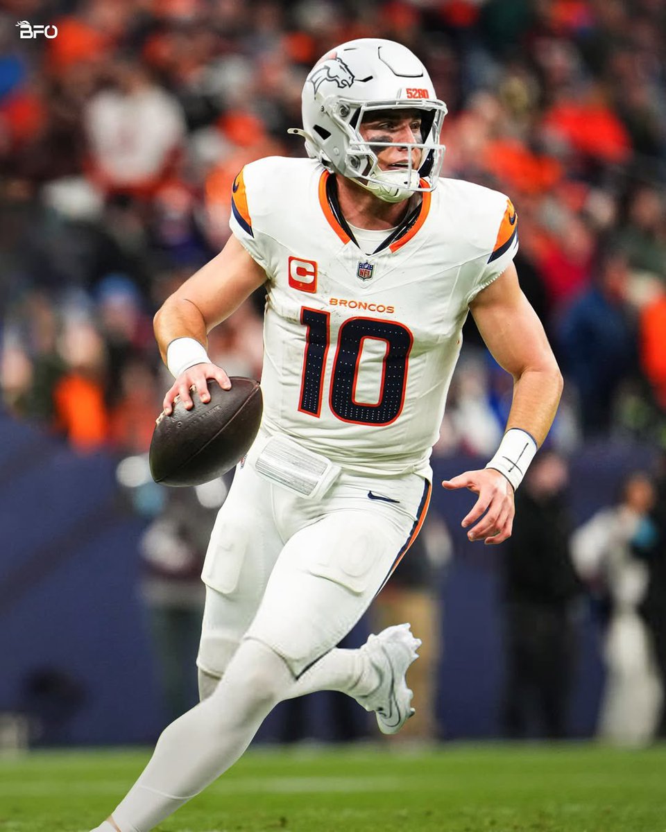 HighAsTy's tweet image. ALL WHITES ON CHRISTMAS LFGGG