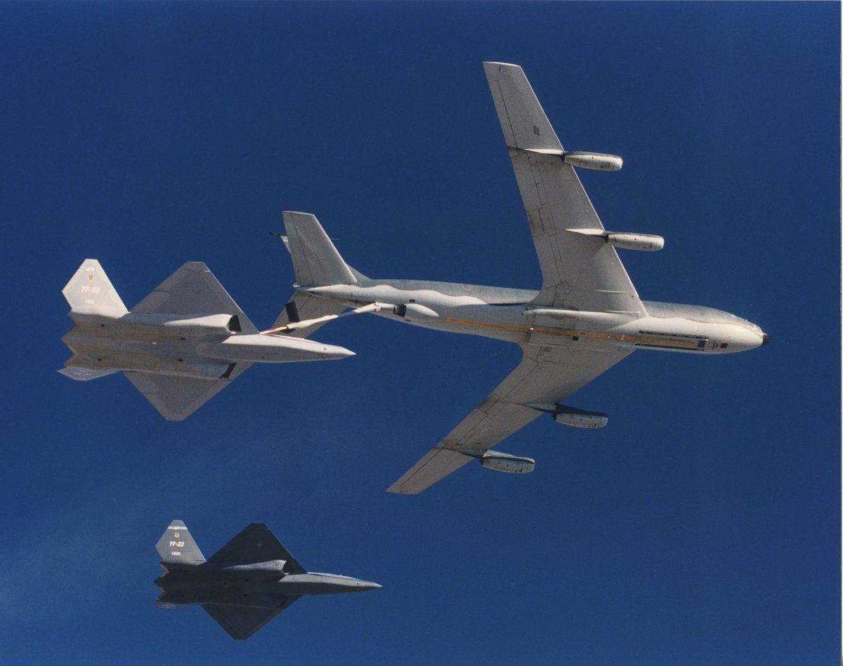 Fighterman_FFRC's tweet image. YF-23 photo dump bonanza continues! 

Via NMUSAF FB