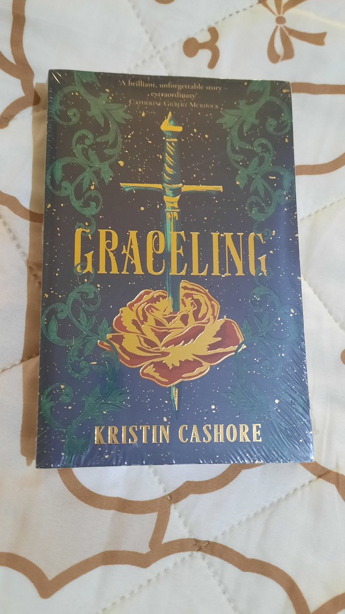 ksoobyeol's tweet photo. WTS - ENG NOVEL

A cosmic kind of love (PB - Sealed) 50k

Angelika Frankenstein makes her match (PB - Sealed) 50k

Graceling (PB - Sealed) 50k

My dark romeo (PB - Sealed) 140k https://t.co/Inme9OcbK5