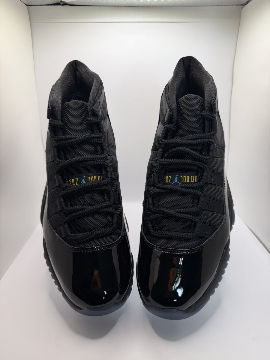 MartinezJemuel's tweet photo. Jordan 11 Retro “Gamma Blue” 

Size: 9 Men / 10.5 Women

Condition:  Brand new with box / DS 

Price $360.00

Shipping Available 📦

100% Authentic ✅ https://t.co/1YBBXycGvu