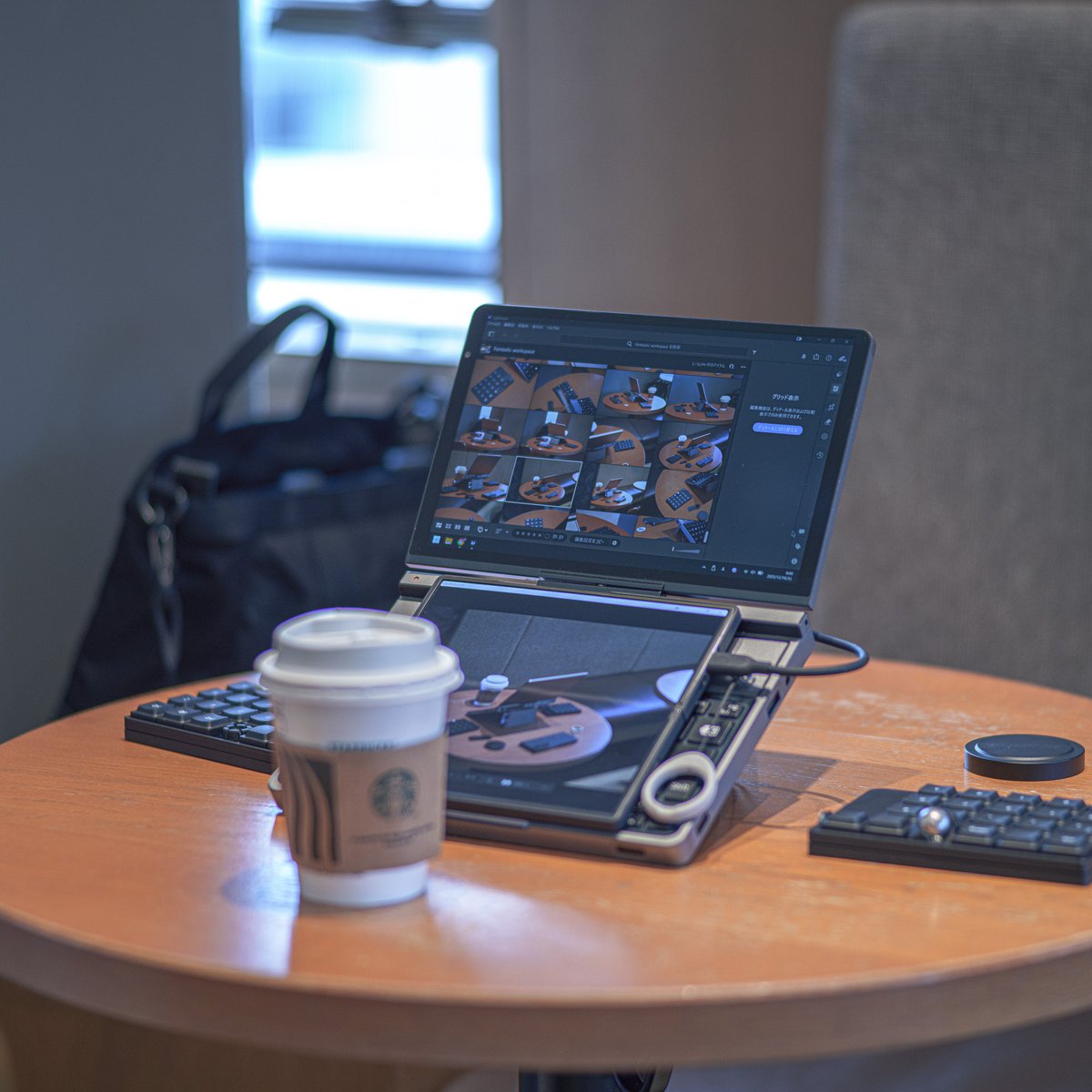 rshosai's tweet photo. Majextand Mが極小ラップトップ用スタンドとして至高かも説。
（Mでない普通の「Majextand M」は大き過ぎて、8.8インチGPD Pocket4だと使えなくて困ってた）

ということで「機能拡張プレート for Majextand M」を自作。バトルフィールドセルフ拷問テスト中なのですが、、、

ちょっとコレ良すぎて、もうこれ以上のアイデアは今後の己から出てこなそうと絶望しています。