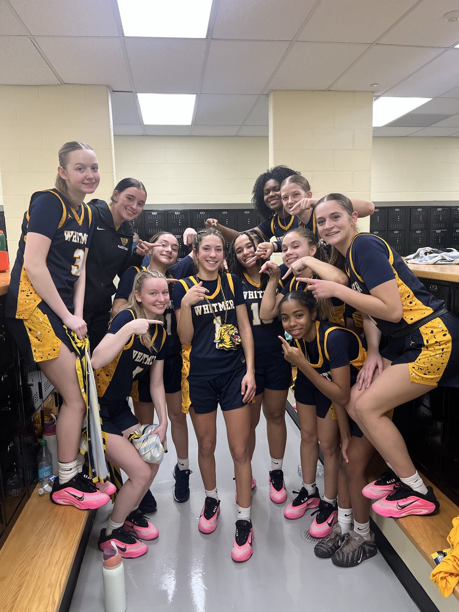 WhitmerGirlsBa1's tweet photo. 🐆⛓️ goes to @finchmadison21 https://t.co/2VChFSS8Gq