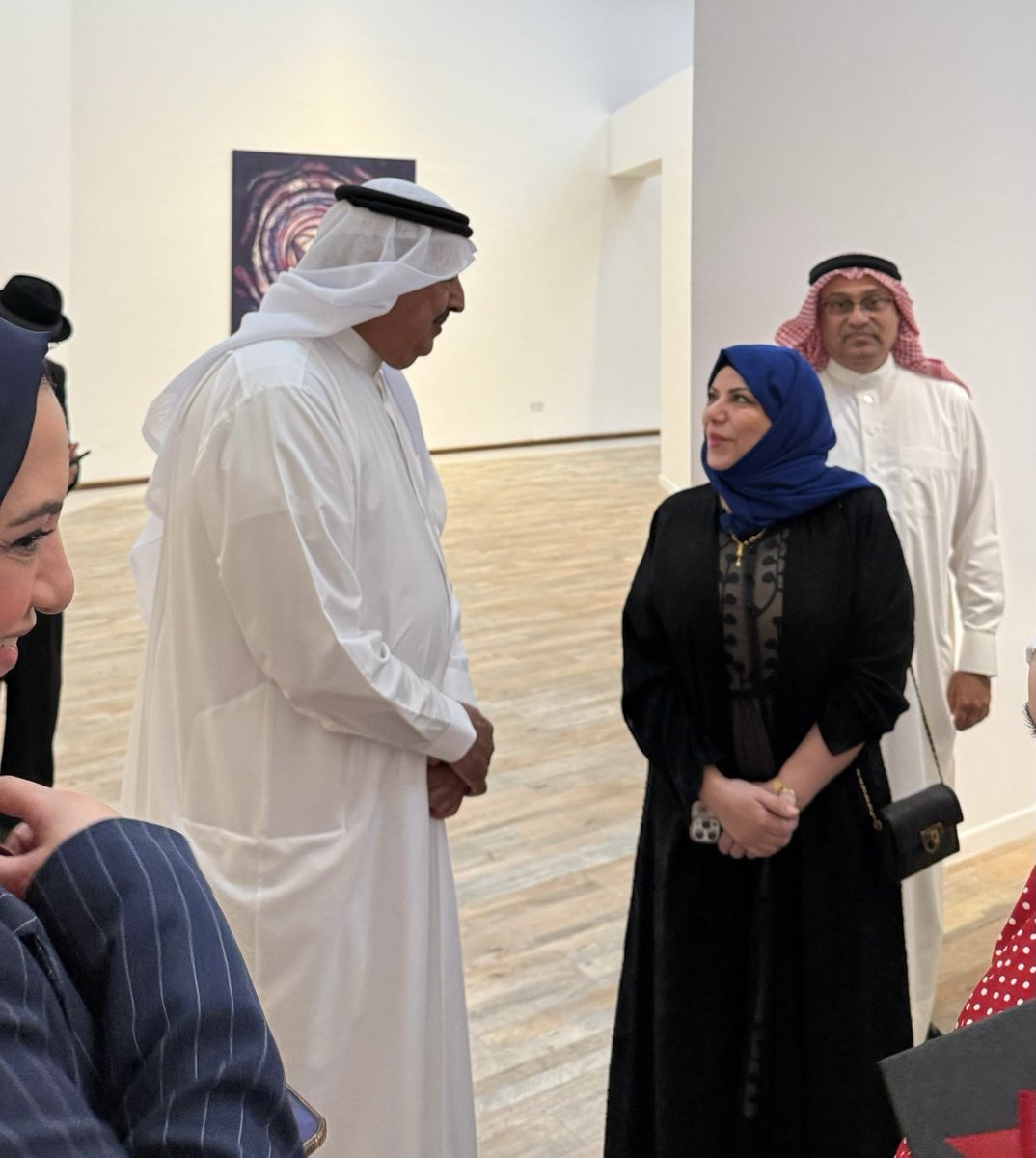 Mahdih_ALtalib's tweet photo. تشرفتُ بالمشاركة في
 معرض -صوت الماء-
برعاية معالي الشيخ راشد بن خليفة آل خليفة
رئيس المجلس الوطني للفنون،  
معرض "صوت الماء"،ضم مجموعة  من الفنانين التشكيليين من مملكة البحرين والمملكة العربية السعودية
تنظيم جمعية البحرين للفنون التشكيلية. 
🗓 من 10 ديسمبر حتى 10يناير 2025م https://t.co/VJKWY3d5io