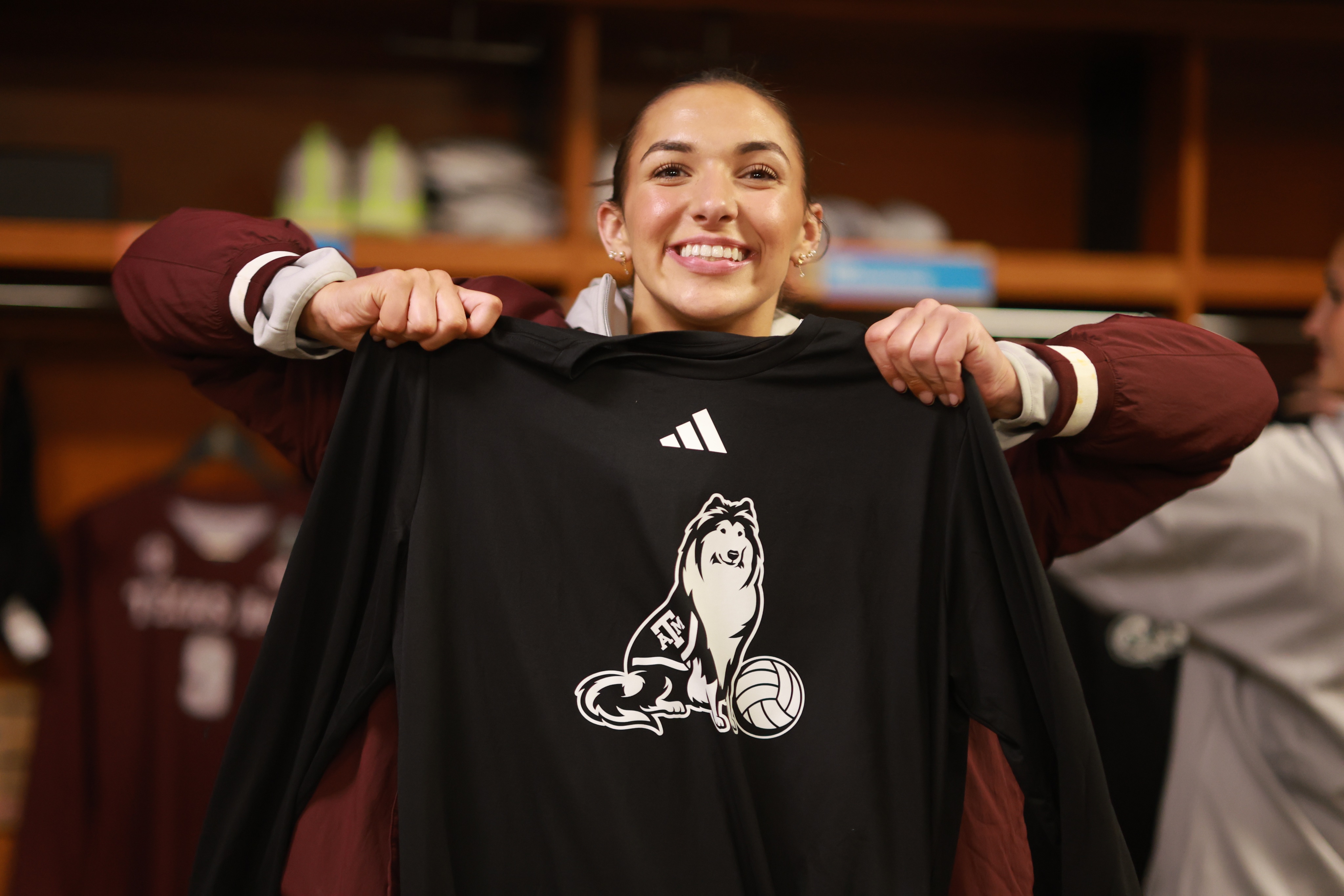 G8fA2MhXcAAX290 (4096×2731)