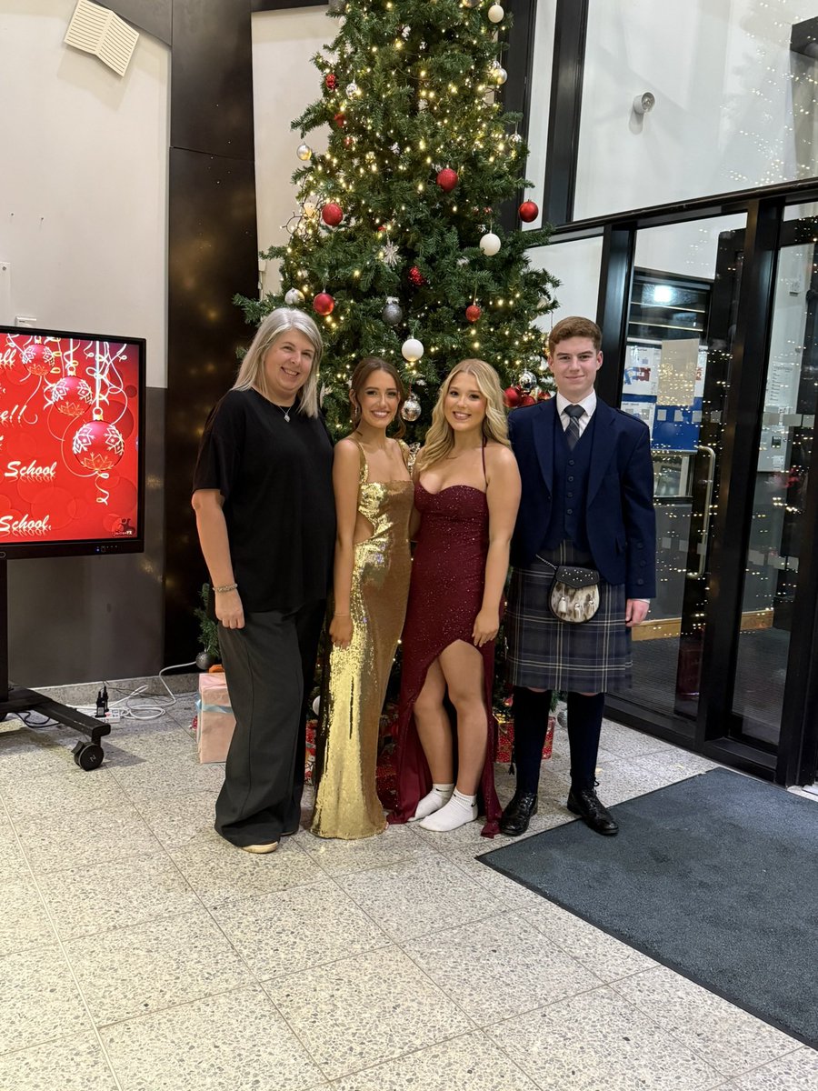 Sneddon House CVHS tweet media