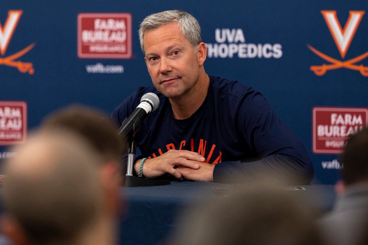 Virginia is one of the best teams in the country that no one is talking about 🤐

The Hoos are currently 9–1 with wins over Texas, Dayton, and Northwestern.

UVA ranks in the top 25 in resume average, KenPom, and Torvik.

Buckle up for the Ryan Odom era ⚔️