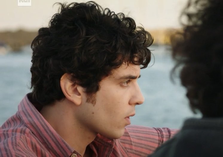 cercomood's tweet image. serving facecard #unprofessore3