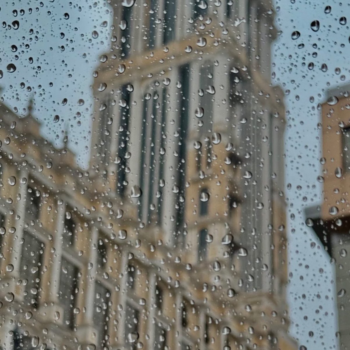 ____i1111's tweet image. يقول خلف الأسلمي :
لا تشكي من البرد لا يفرح الصيف" 

(٥ درجات مئوية)