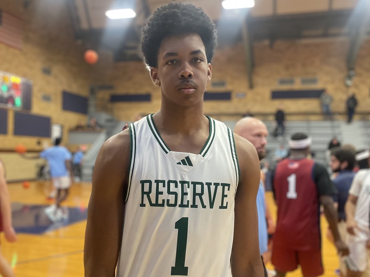 EliteHSscouting's tweet photo. FINAL
@WRA_Hoops 80
@dxsf_bbball 64

5⭐️ ‘26 Anthony Thompson (📷 - Ohio St) scored 20pts with 4 straight 2Q👌’s to break it open. ‘27 Luka Ioannisci + ‘26s Dom Sprague, Cam Hailey (UMass) led a balanced supporting cast

‘26 Lateef Afolabi (Assumption), ‘28 Will White led Dexter https://t.co/lKkcLoDHvp