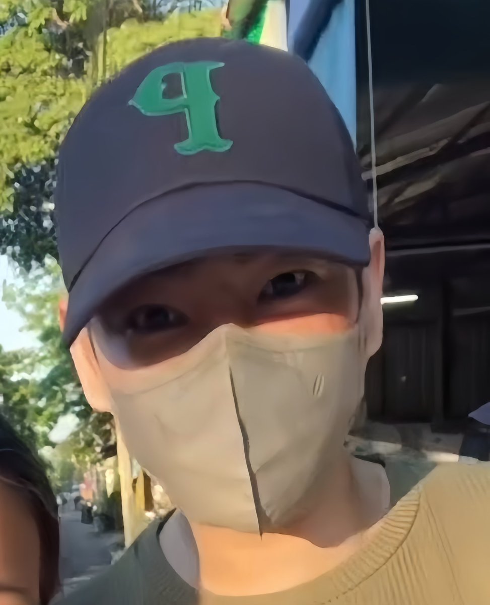 moody_pfc's tweet photo. สดใสวันสุขจ้า🦋ทุกคน 🌲🦚
สารภาพว่าวนจ้องตาคู่นี้เกินร้อยรอบแล้วค่ะ 🥰💙
#มอร์นิ่ง702
#เป๊กผลิตโชค️ 
#PeckPaLitChoke https://t.co/GbwXzSJbnJ