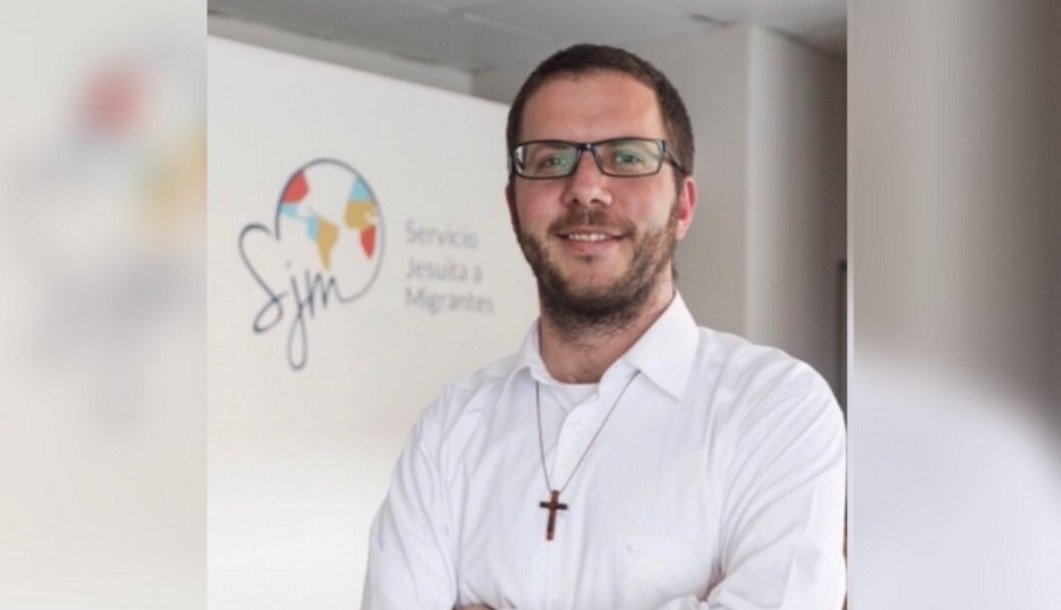 Jesuitas y organizaciones antichilenas le pidieron a Boric regularizar inmigrantes ilegales antes que llegue Kast gamba.cl/2025/12/jesuit…