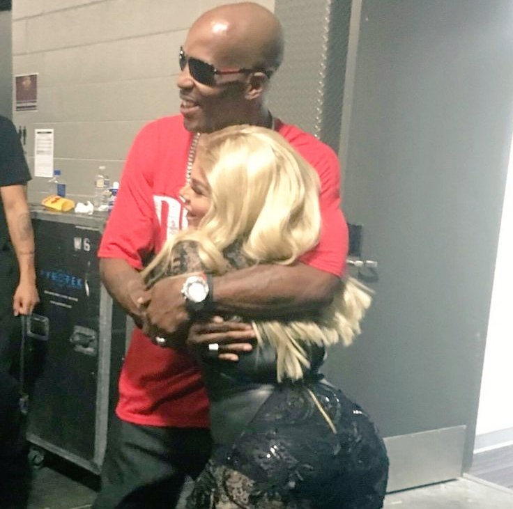 LILKIMLAND's tweet image. Happy heavenly birthday EARL 💜✨️

#DMX #LilKim long live X. 🙌🏿