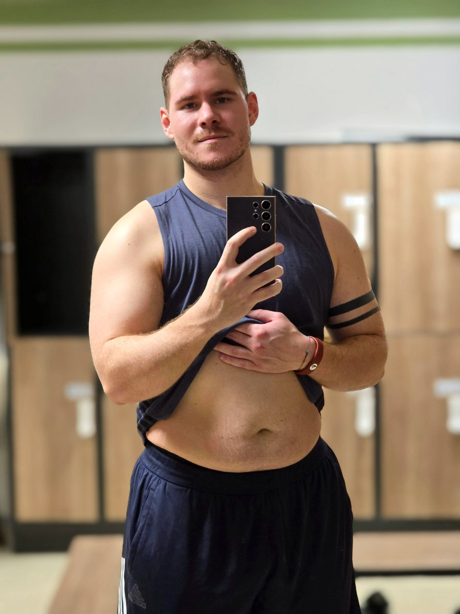 I'll be your weighted blanket tonight, ok? 🙂‍↕️