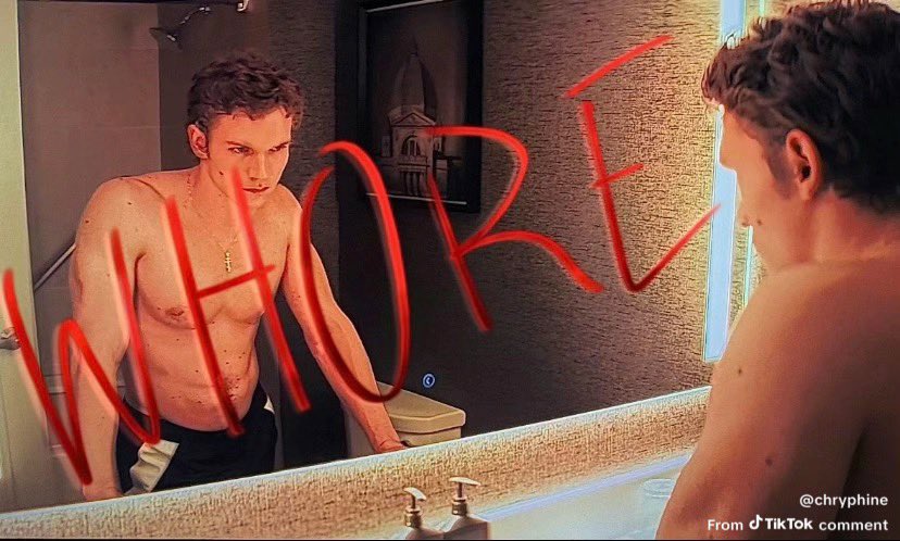 Rewatching HR in a public space makes me feel like this