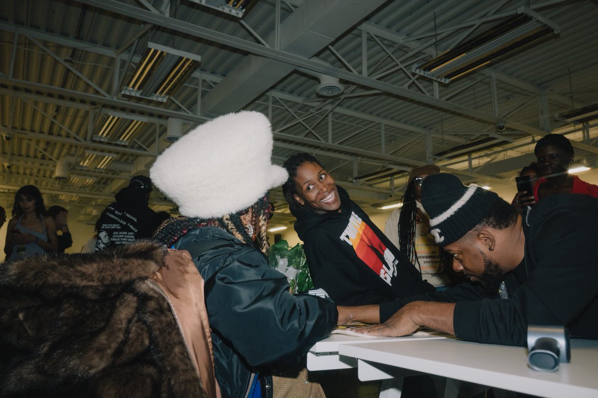 MsLaurynHill's tweet image. 