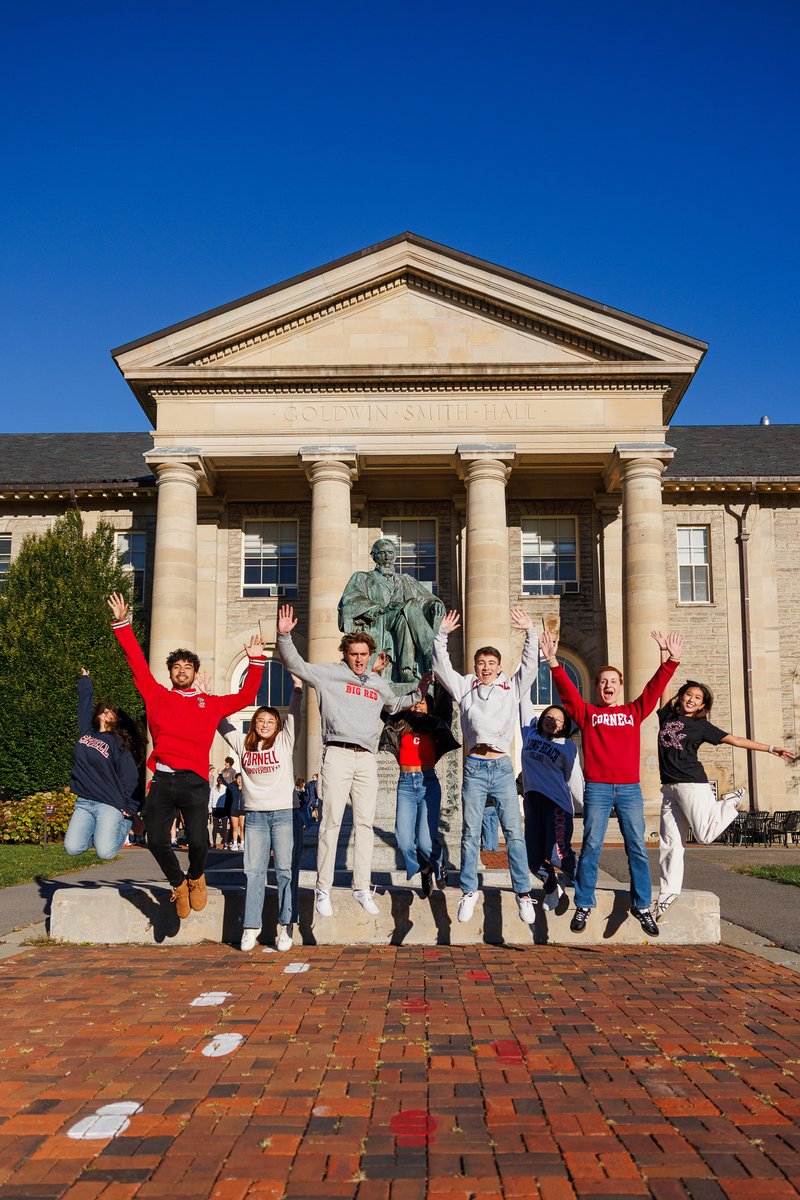 CornellCAS's tweet photo. 🎉 Welcome to the Cornell Arts & Sciences Class of 2030! 🐻
We can't wait to see you on the hill next fall! Here's to an amazing journey ahead! 🌟#Cornell #CornellCAS #Cornell2030 https://t.co/K1SST014mq