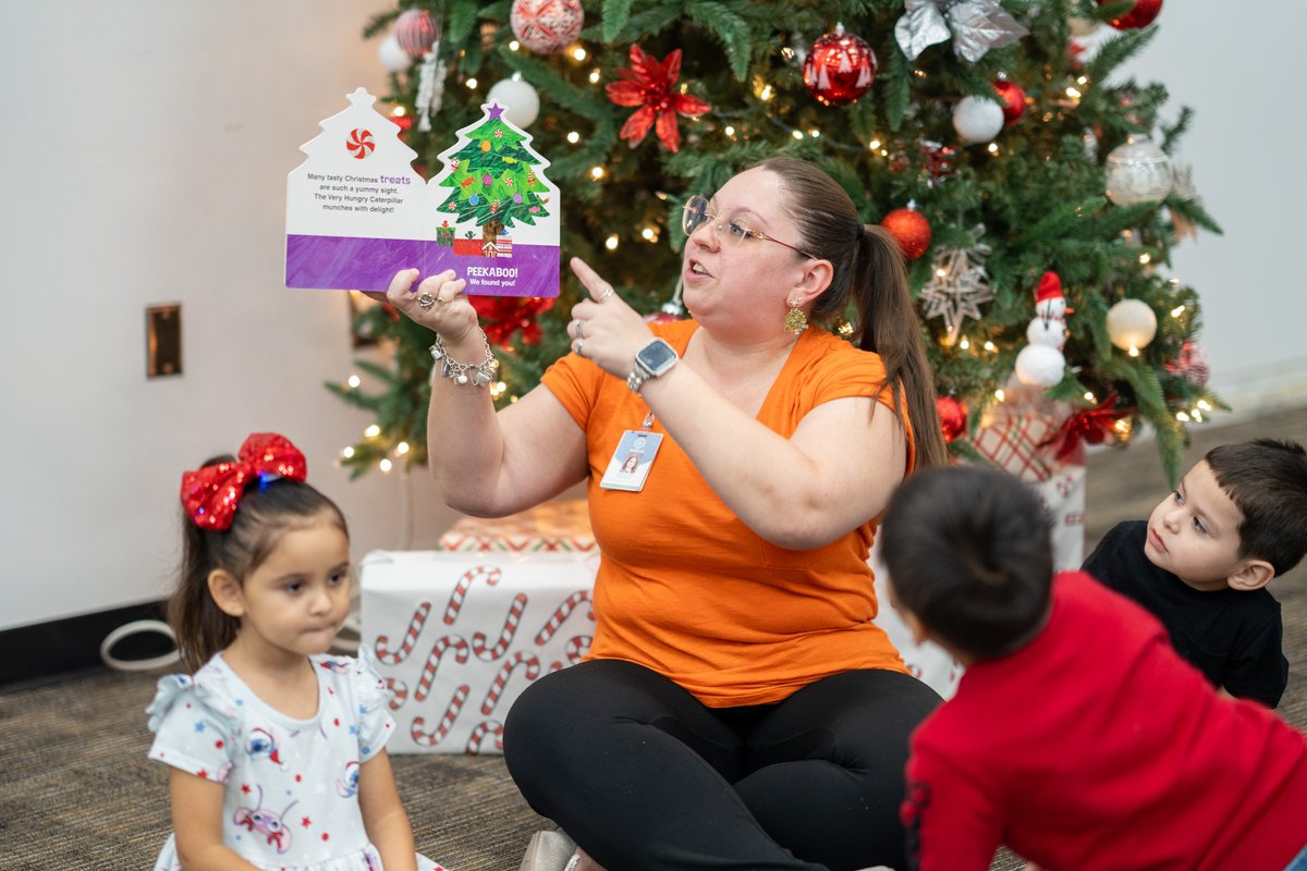 SpringISD's tweet image. 📚🐛 Spring ISD Smart Start families enjoyed a fun and engaging Literacy Event at FACE.

Children explored hands-on activities designed to support early literacy, pre-writing, motor, math and social skills, inspired by The Hungry Caterpillar Peekaboo Christmas by Eric Carle.…