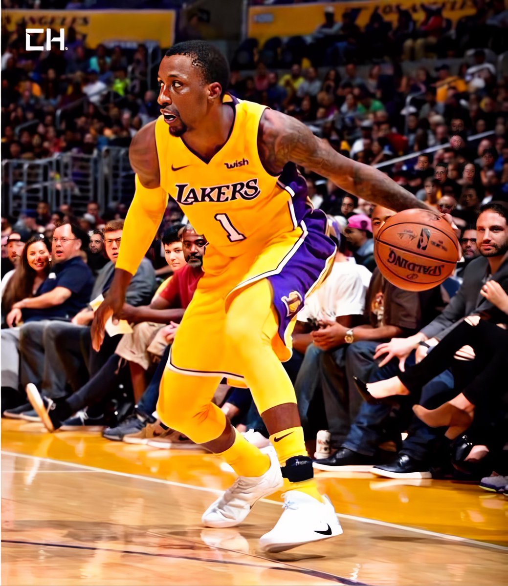 KCP playing with an ankle monitor is still one of the craziest things l've seen 

They really had KCP going back to jail after each game for 25 days 💀😭