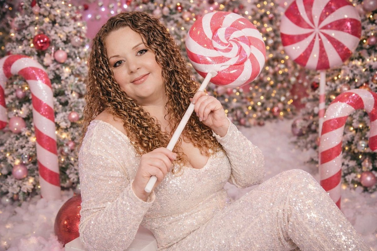 KountzBrenda's tweet photo. Merry Christmas! 🎄🎅 https://t.co/UC14yVVkkt