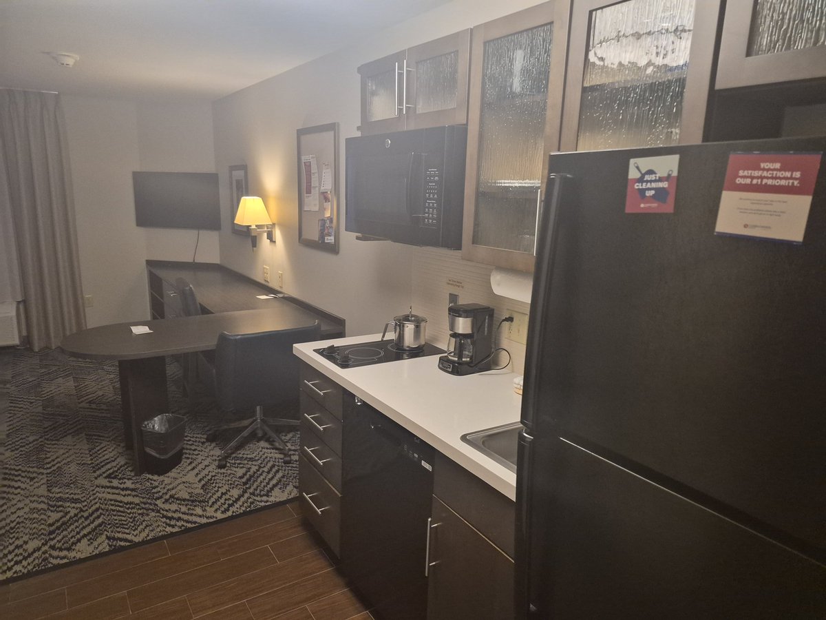 Bland76Brian's tweet photo. Home for the night https://t.co/2zYu66B58i