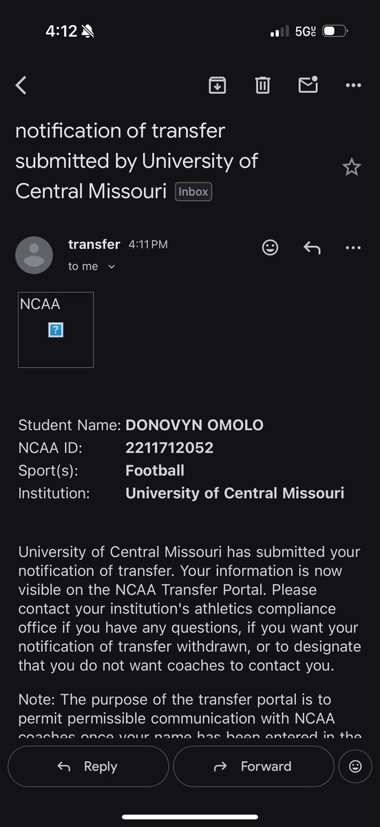 DonovynO's tweet image. Officially in the transfer portal!
 
QB
6’2 215lbs 
3 Years of Eligibility 
2025 MIAA Freshman of the Year 
All MIAA 3rd team
 
10 Games Played 
63% 2849 passing yards 17 TDS
449 rushing yards 7 TDS 
3 Receptions 44 yards 1 TD 
Averaged 334.2 yds per game