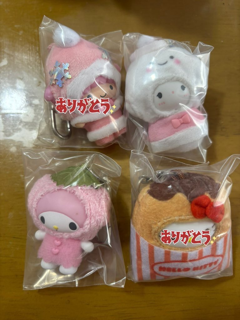 0r6Oa's tweet photo. サンリオ ちびっとも 交換

【譲】
雪の精：こぎみゅん
和菓子：マイメロ⚠️

【求】
同異種何でも検討 （優先順位あります）

郵送交換希望📮
お気軽にお声がけください
（※和菓子マイメロは目の上に黒い点あります） https://t.co/wp72q3KgSF