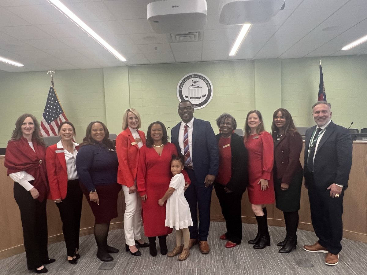 Alexandra Bates tweet media