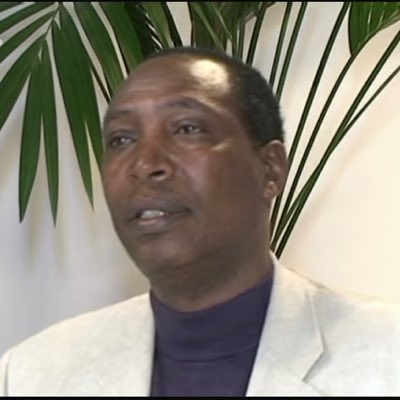 Mr Enock Ruberengabo et Mr Jean Schohier Muhamiriza, vos déclarations contre le Rwanda peuvent-elles annuler magiquement les persécutions auxquelles fait face la communauté banyamulenge en RDC ?

J'ai des questions pour vous. 
1. Le président Yoweri Museveni a plaidé pour la