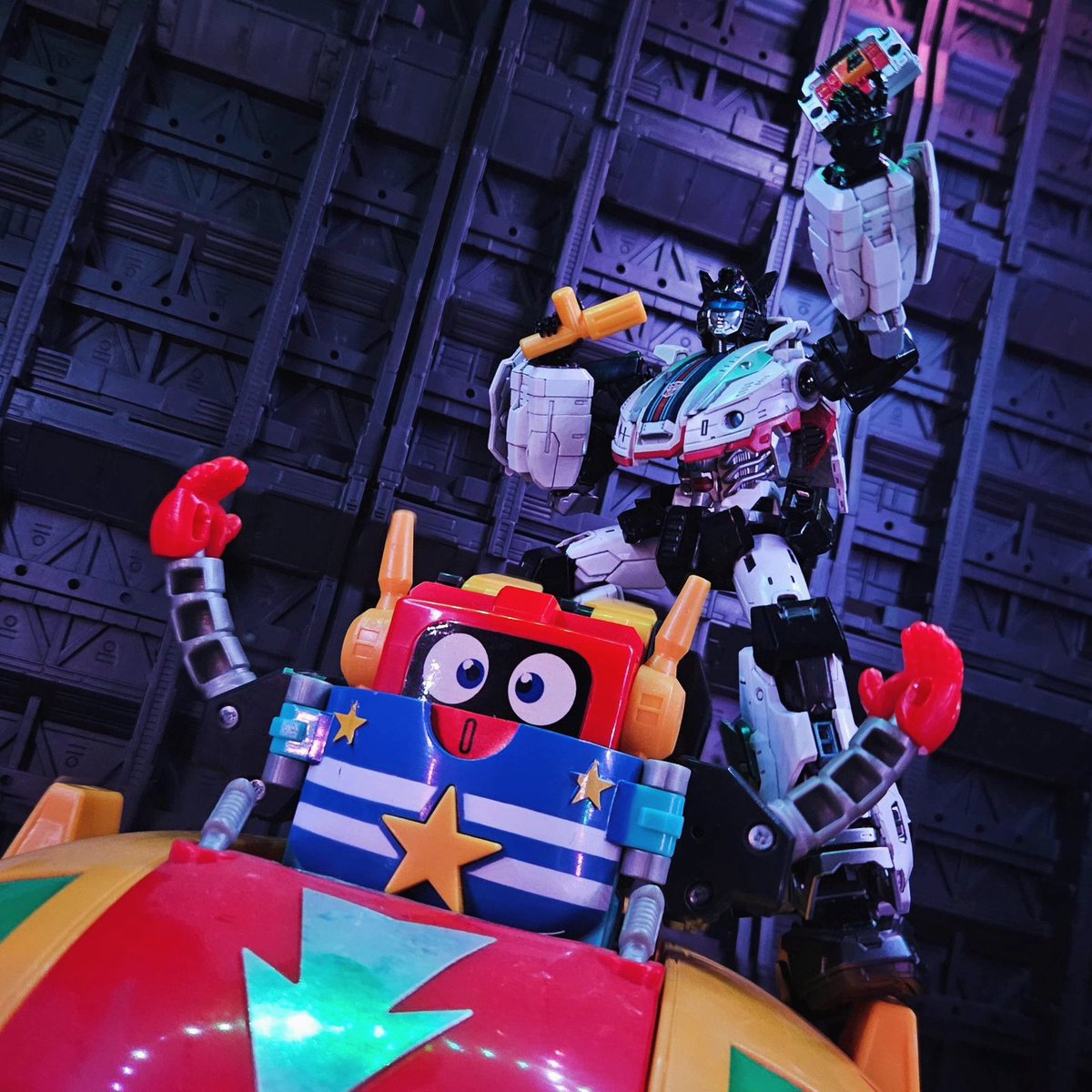 Grand Glorious Groovin' Starring: Threezero MLDX Jazz And Mic