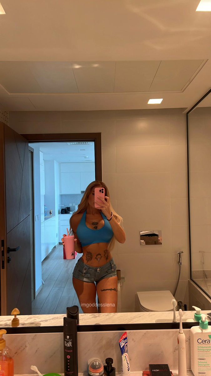 Goddess Lena tweet media
