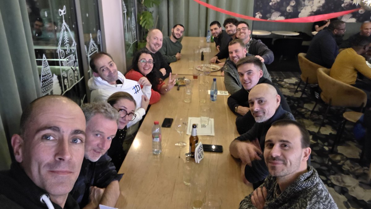 Du beau monde à l'apéro SEO ce soir à Rennes et pas mal de nouvelles têtes !! 🍻
#TeamSEORennes