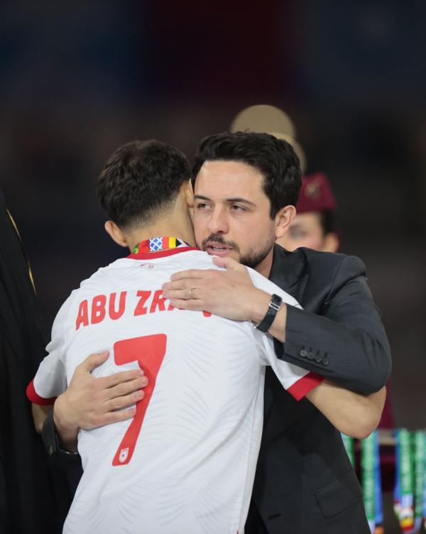 ولي العهد للنشامى: رفعتم معنويات الأردن وأبدعتم وفخورون بكم خطوة بخطوة 