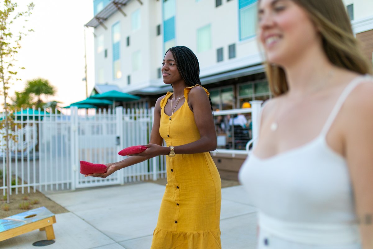 HotelCompass's tweet image. Spontaneous plans deserve a little paradise.

Follow your compass to Compass Hotel Medford within 72 hours of arrival and save 20%. Because the best getaways are often the ones you don’t plan too far ahead.

Learn more at mville.io/4lKGbd0