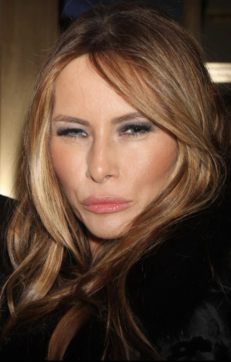 yeahrightgirlhg's tweet image. how it feels to buy my husband expensive Christmas gifts with his money